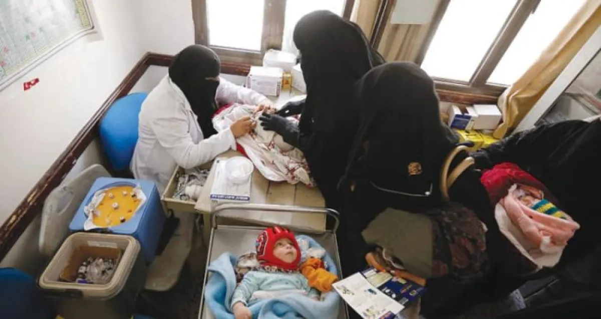 توقف رواتب الكوادر الصحية في صنعاء لأربعة أشهر تحت سيطرة الحوثيين