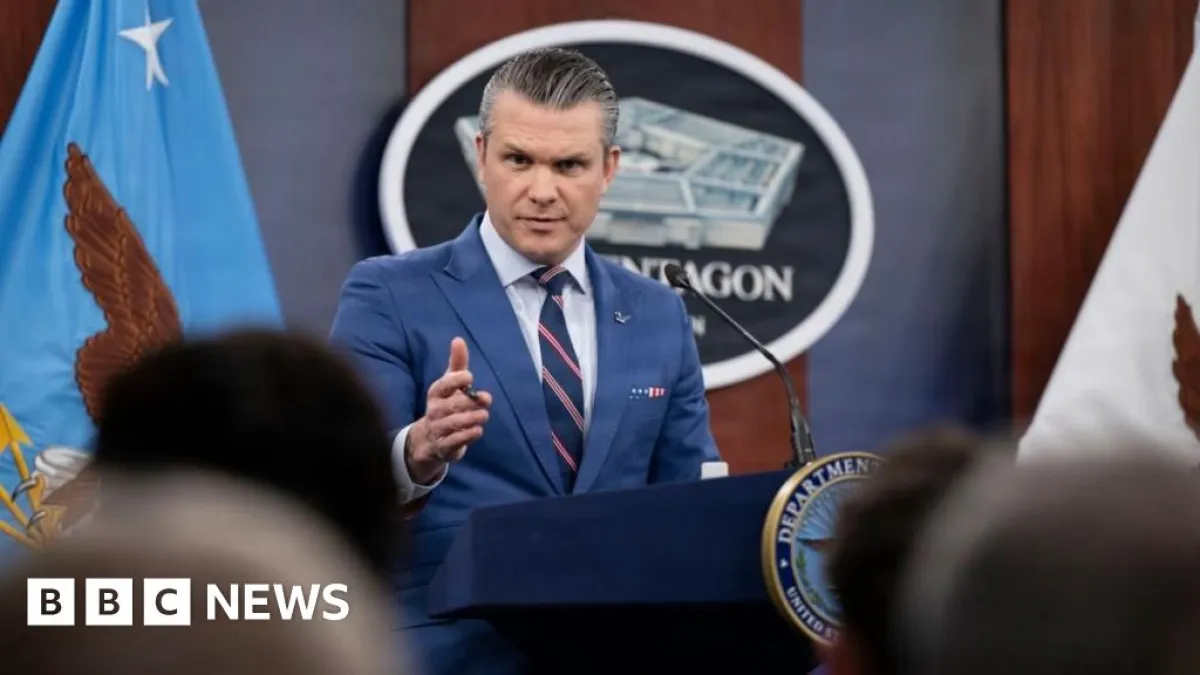 الولايات المتحدة تضرب سفناً إيرانية لزرع الألغام بعد تحذيرات بـ"يوم مكثف" من الضربات