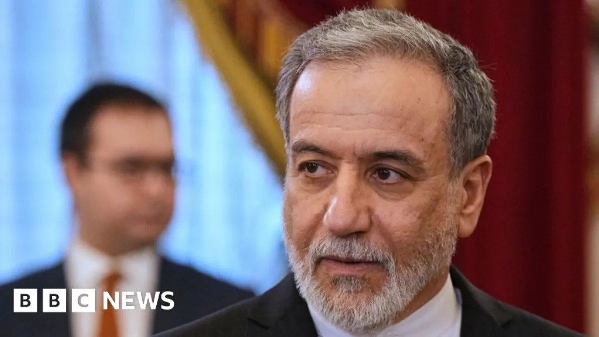 إيران تتهم أمريكا بـ"مغامرة عسكرية متهورة" وسط تصاعد التوترات في مضيق هرمز
