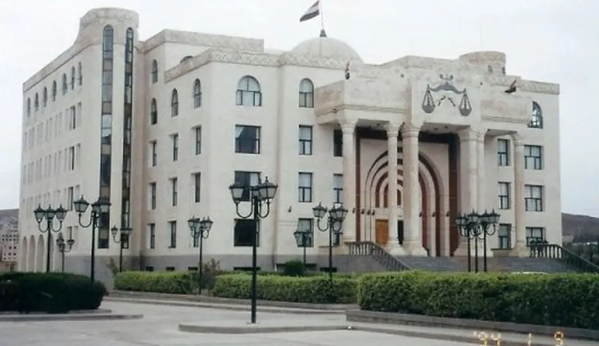 الحوثيون يستخدمون القضاء لتصفية الخصوم وانتهاك العدالة