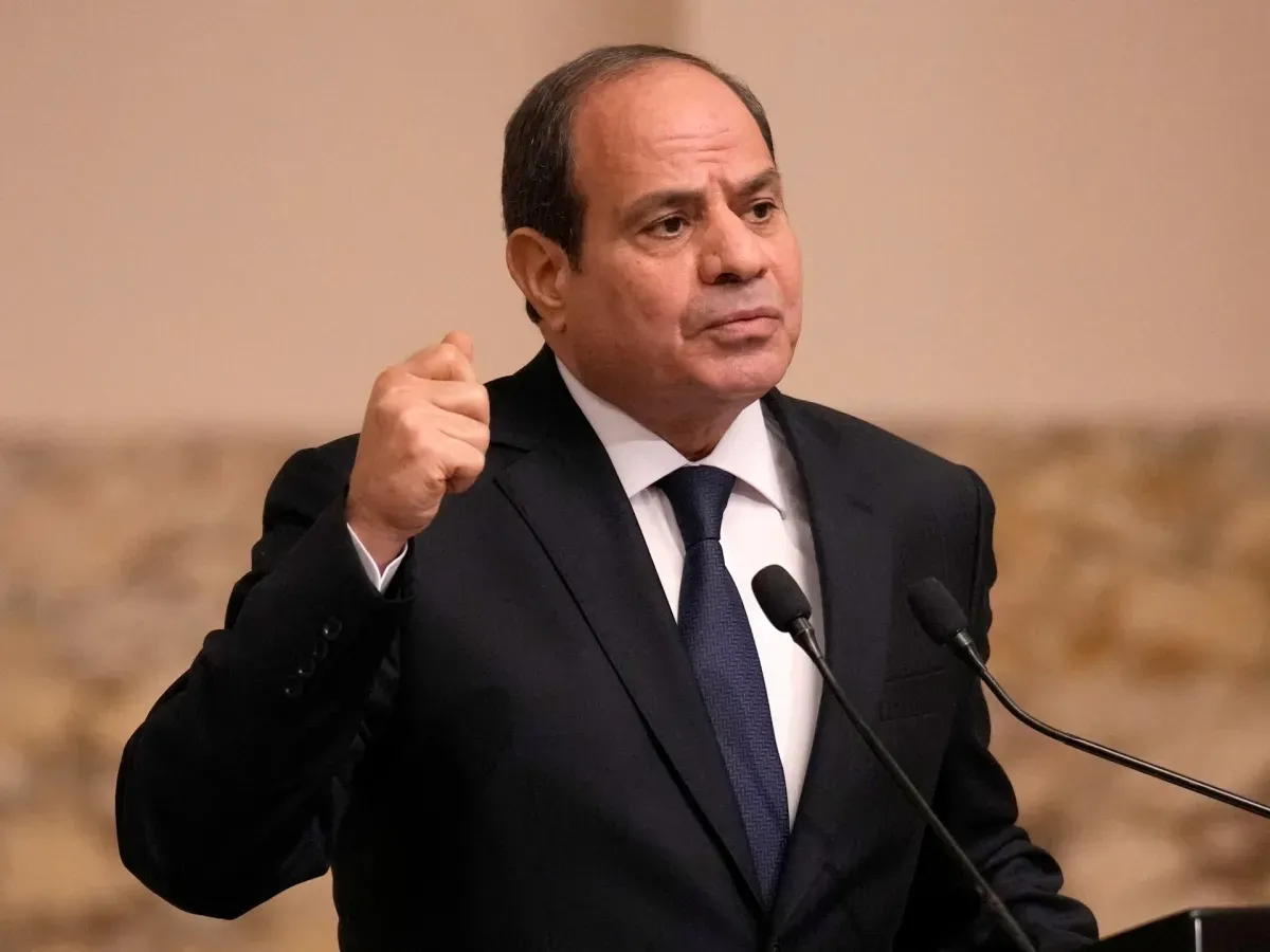 السيسي: التحقيقات مستمرة بشأن هجوم دمياط.. وتضامن عربي ودولي واسع مع مصر
