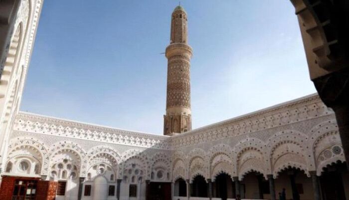 بالفيديو | الضربة القاضية التي فاز بها ادم نسيم حميد على خصمه بعد حشره بالزاوية.. نزال مدته 50 ثانية فقط | شاهد