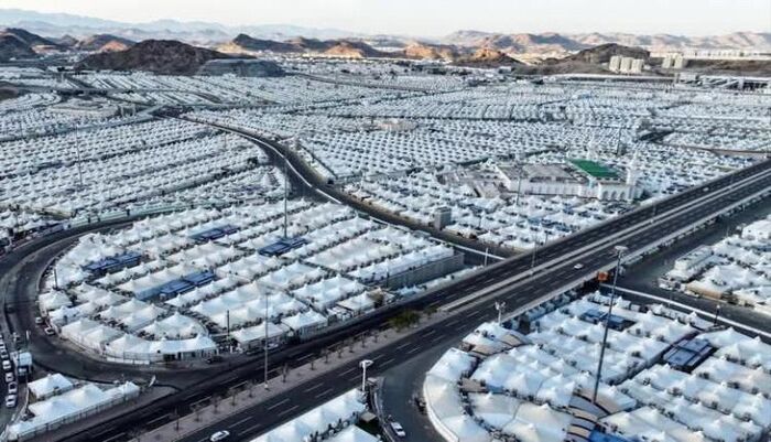 من مكة المكرمة | مشعر مِنى.. أكبر مدينة خيام في العالم.. ولماذا سميت بهذا الأسم؟