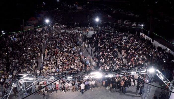 في المخا | مهرجان "عيدنا موكا.. عيدنا تنمية" يشعل شواطئ المدينة بحضور جماهيري واسع وفقرات فنية مميزة