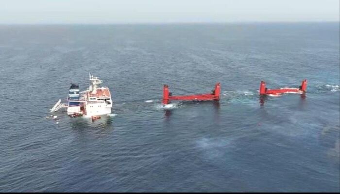 شاهد | أردنية تفضح مسرحية الحوثي الجيوسياسية في البحر الأحمر: سرديات مقاومة معلّبة وفوضى خلاقة برعاية دولية