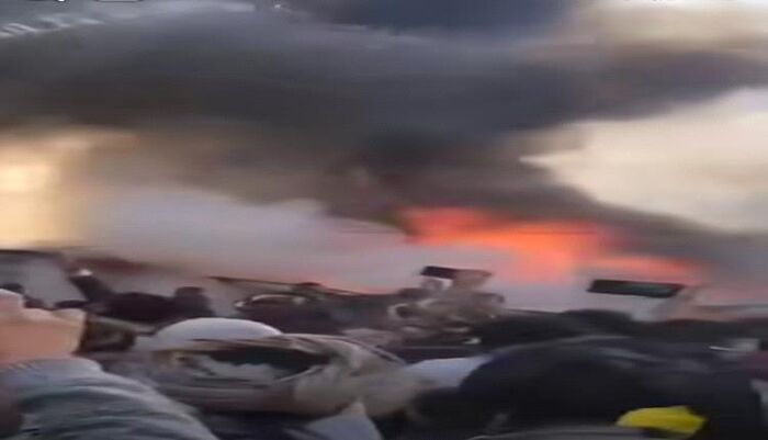 في صنعاء - حريق ضخم يلتهم سيارات بسوق مذبح وسط فوضى وتجاهل رسمي