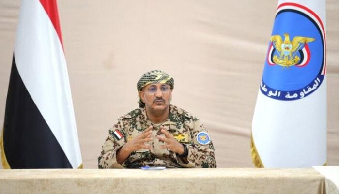 شاهد | طارق صالح : الحوثي يعيش ارتباك داخلي وقواتنا تستعد لمعركة الخلاص بخطط حاسمة والقبائل بصف الجمهورية | فيديو وتفاصيل