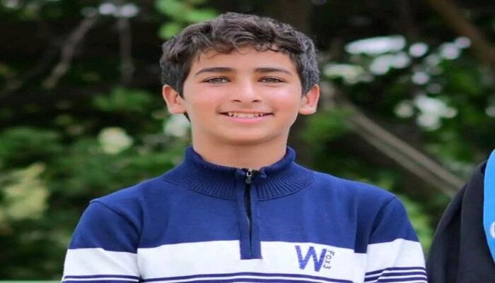 موجة استياء واسعة في عمران .. مدير مدرسة يحوّل إذاعة مدرسية إلى محكمة علنية ويهين طالب أمام المئات