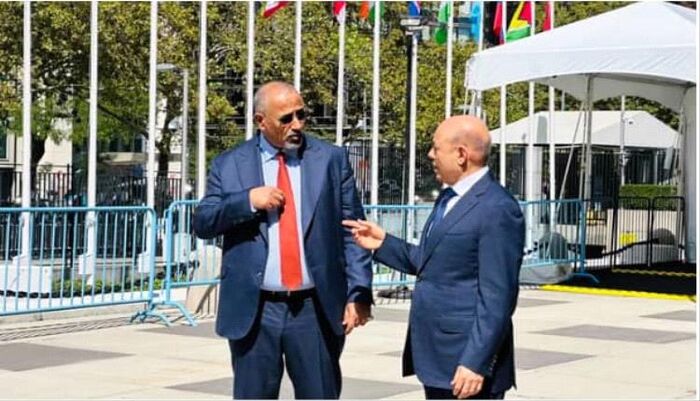 ضاحي خلفان في تحليل يفند الاسباب وعلاقة الإخوان والاحزاب : لماذا يواجه العليمي الجنوب ولا يواجه الحوثي؟