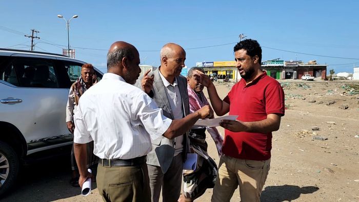 السلطة المحلية بالمخا تسلّم المرحلة الثالثة لتوسعة شبكة مياه المدينة بتمويل من اليونيسف