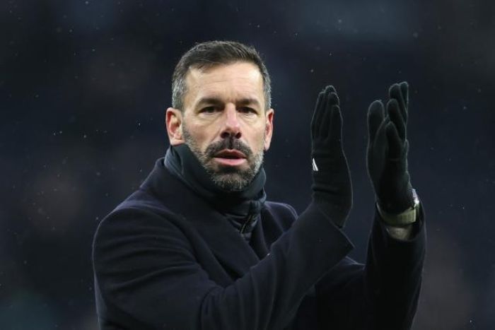 رود فان نيستلروي ينضم لجهاز هولندا التدريبي استعداداً لمونديال 2026